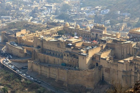 Exploring Jaigarh Fort of Jaipur | Vehic...